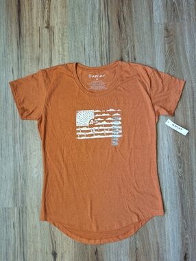 Ariat Womens NWT Desert Flag Short Sleeve T-Shirt Adobe Heather Medium Western